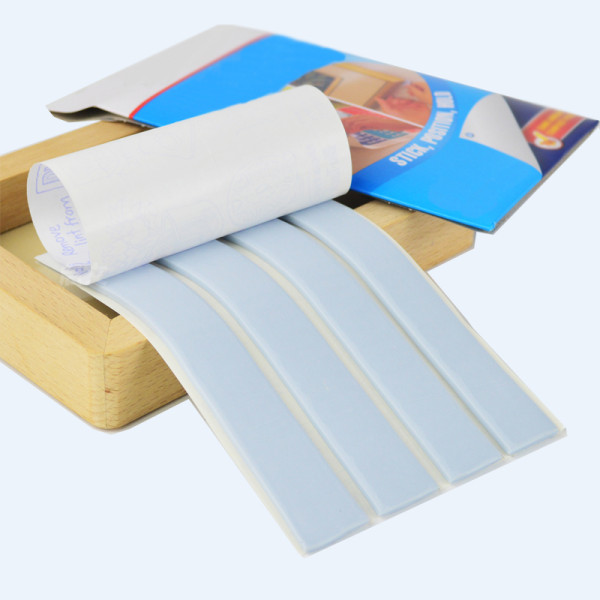 Jewellery Gum Glue - Versatile and Reusable - Non Sticky Jewellery Gum Glue - Versatile and Reusable - Non Sticky